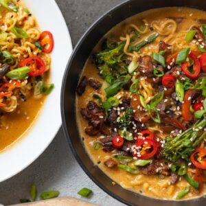 THAI RED CURRY RAMEN BOWL | VEGAN RECIPE