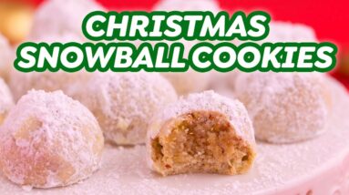 Easy Christmas Snowball Cookies | Only 5 Ingredients!