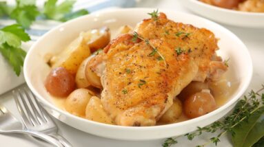 Roast Chicken & Potatoes | Easy & Delicious Holiday Worthy Dinner Recipe