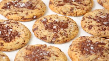 The BEST Chocolate Chip Cookies EVER!!!! Soft, Chewy & Delicious!