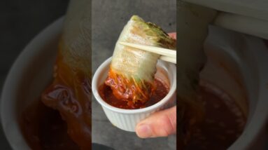 Crispy Cabbage Rolls with Gochujang Tofu & Mushroom ????