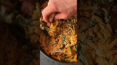 Red Pepper Orzo Pasta takes just 15 minutes to make ????quick easy healthy dinner idea ???? ????