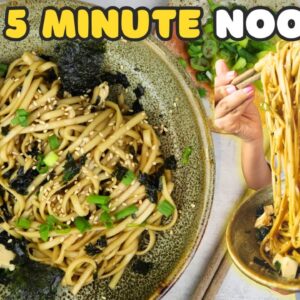 GOT 5 MINUTES? MAKE THESE NOODLES ???? (Korean Soy Sauce Noodles / Ganjang Bibim Guksu Recipe)