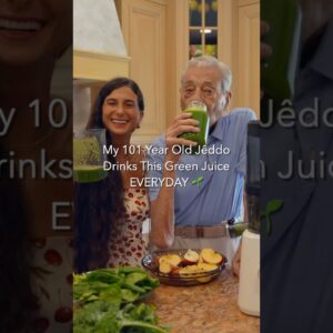 My 101-year old grandpa drinks this Green Juice EVERYDAY! 🌱 Save & share this healthy recipe!