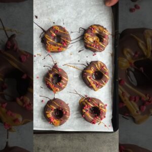 These Chocolate Apple ‘Doughnut’ Rings are a super indulgent healthier treat!