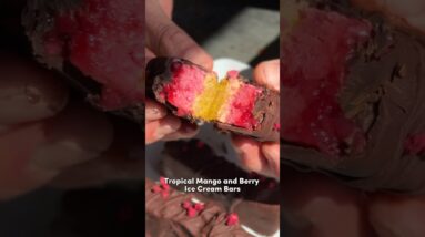 Tropical Mango & Berry Ice Cream Bars ☀️ the perfect healthier treat for summer!