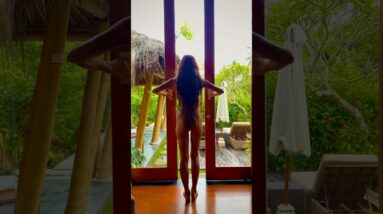 Woke up in Bali… 🌸🌿✨ So excited to host my FullyRaw retreat! Stay tuned…🥰