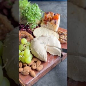 Fermented Cashew Cheese 🧀 No fancy cultures, just wholefood ingredients 🌱