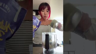 This dairy-free parmesan is high protein & takes 2 minutes to make #shorts