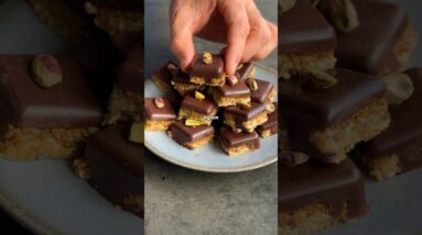 Healthier Dubai-style pistachio bites - plant based & Wholefood ingredients 💯