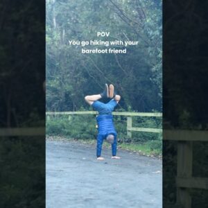 We all know that one friend who’s obsessed with barefoot shoes 👣