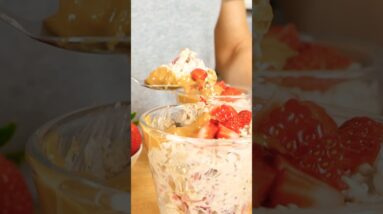 No-Cook Strawberry PB Oats That Make Mornings Easy