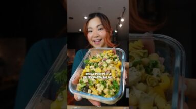 This Greek Pasta Salad has 33g of PROTEIN #shorts