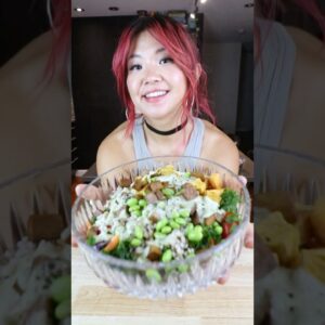 This salad would cost you $20 at a restaurant!!! #vegan #shorts