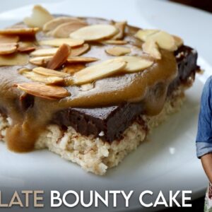 Triple Threat: Vegan Chocolate, Coconut & Caramel Bounty Cake!